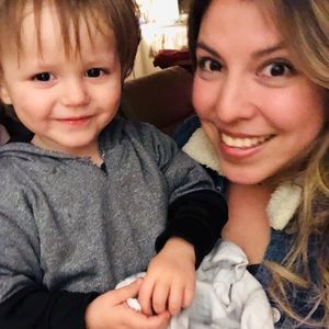 Meet your Posher, Aida